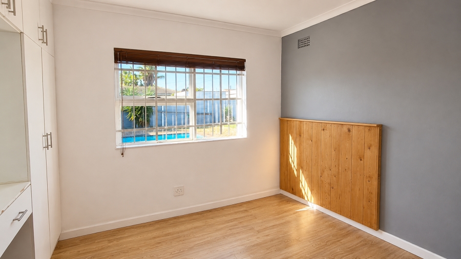 4 Bedroom Property for Sale in Windsor Park Estate Western Cape